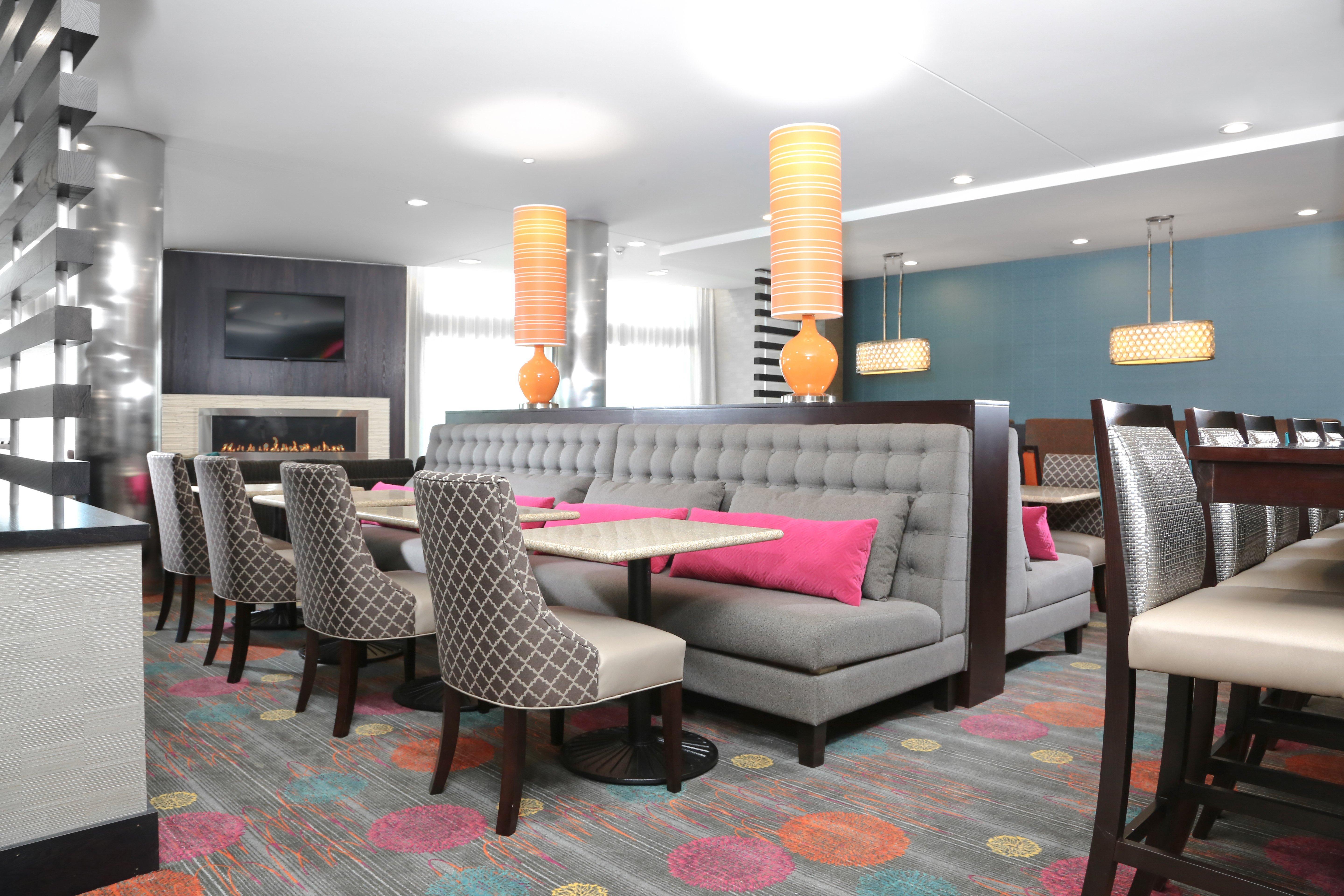Holiday Inn Express Moline - Quad Cities Area By Ihg Zewnętrze zdjęcie