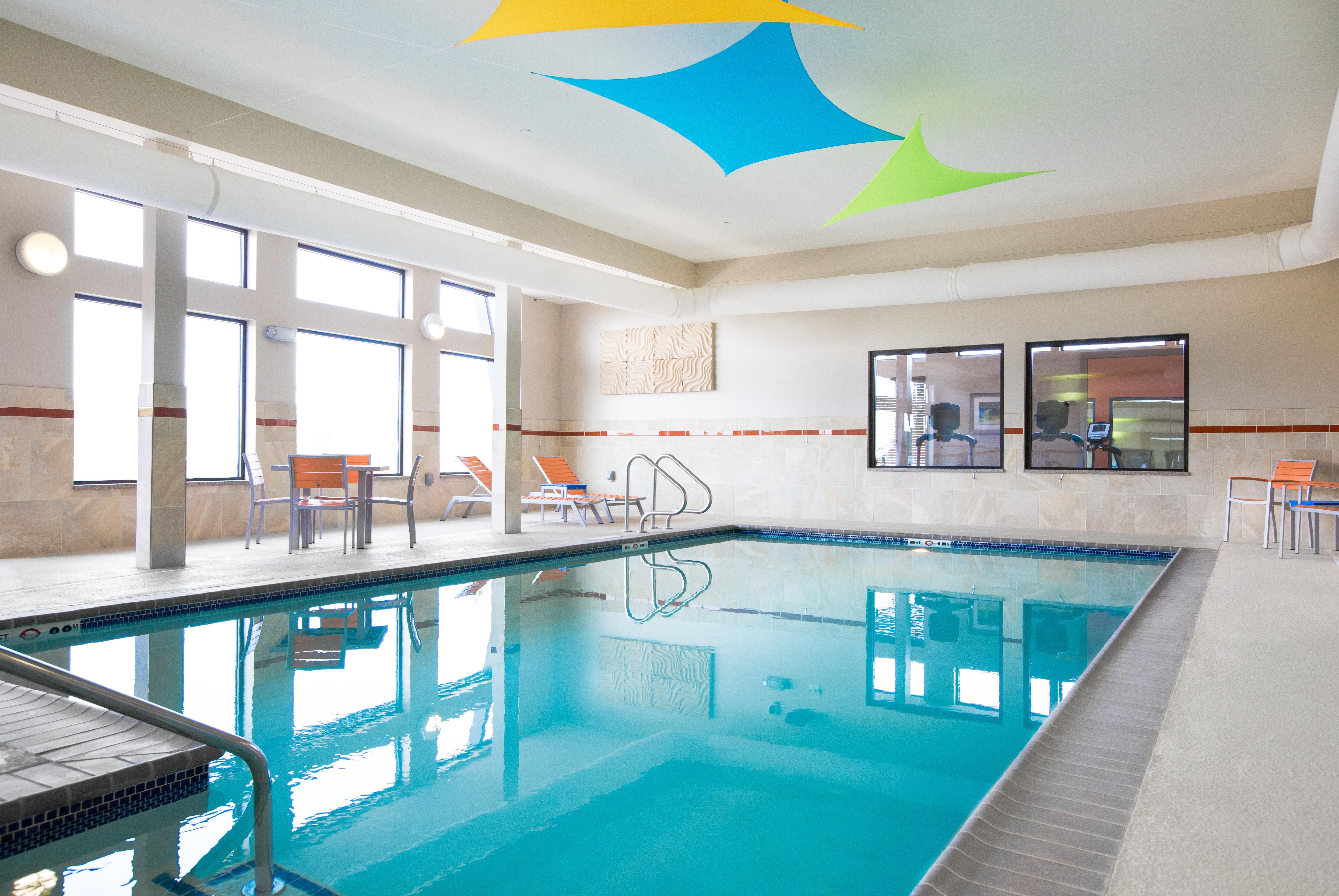 Holiday Inn Express Moline - Quad Cities Area By Ihg Zewnętrze zdjęcie